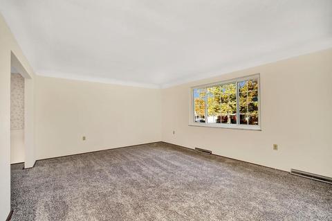 9621 Leebrook Dr, Cincinnati, OH 45231 photo 14