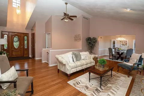 1538 Waycross Rd, Cincinnati, OH 45240 photo 5