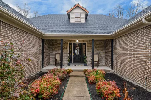 1538 Waycross Rd, Cincinnati, OH 45240 photo 2