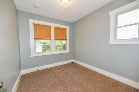 Undisclosed, Cincinnati, OH 45205 photo 12