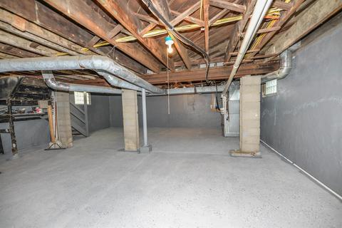 Undisclosed, Cincinnati, OH 45205 photo 8