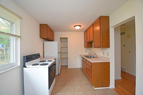 11413 Gravenhurst Dr, Cincinnati, OH 45231 photo 9