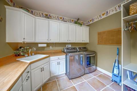 345 Summer View Dr, Cincinnati, OH 45255 photo 18