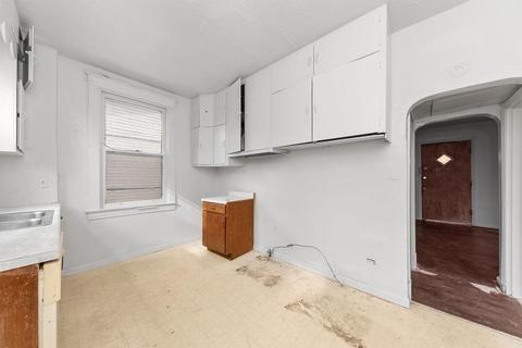 3909 Oak St, Silverton, OH 45236 photo 22