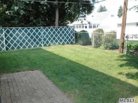 14 Hamlin Dr, Greenhills, OH 45218 photo 34