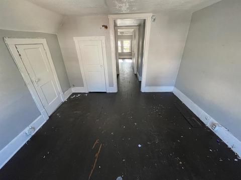 557 Maple Ave, Cincinnati, OH 45229 photo 16
