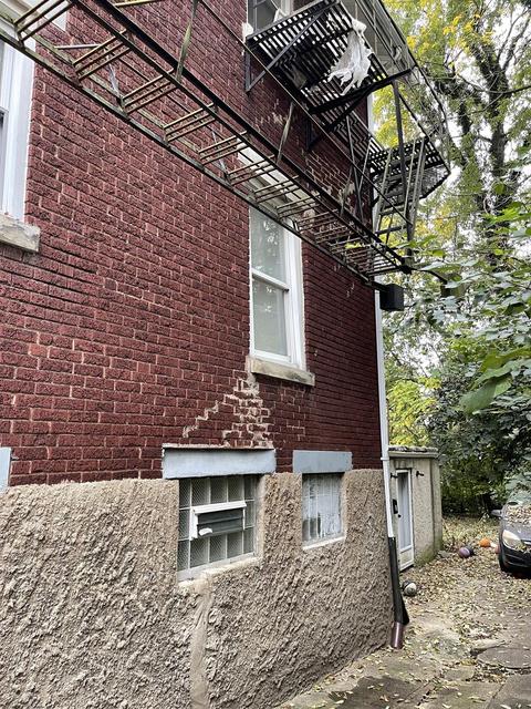557 Maple Ave, Cincinnati, OH 45229 photo 4
