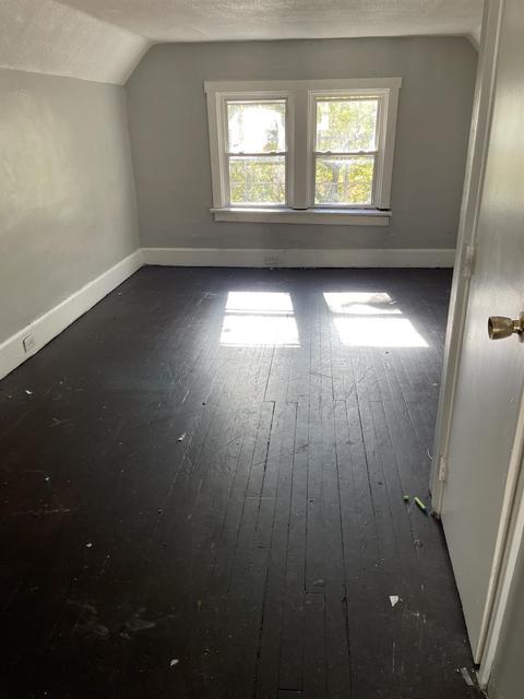 557 Maple Ave, Cincinnati, OH 45229 photo 13