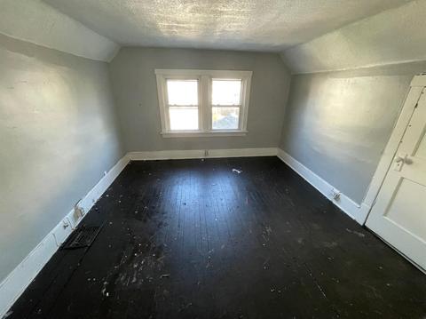 557 Maple Ave, Cincinnati, OH 45229 photo 15