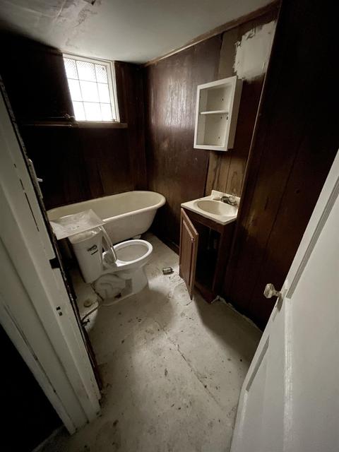 557 Maple Ave, Cincinnati, OH 45229 photo 23