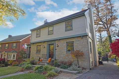 3927 Eileen Dr, Cincinnati, OH 45209 photo 2
