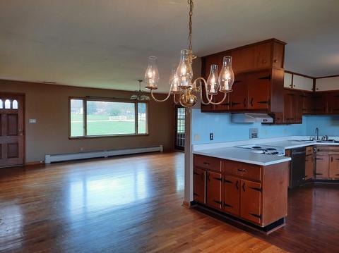 821 Center St, Blanchester, OH 45107 photo 13