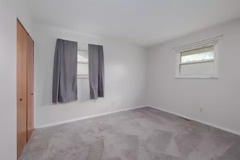 858 Glasgow Dr, Cincinnati, OH 45240 photo 15