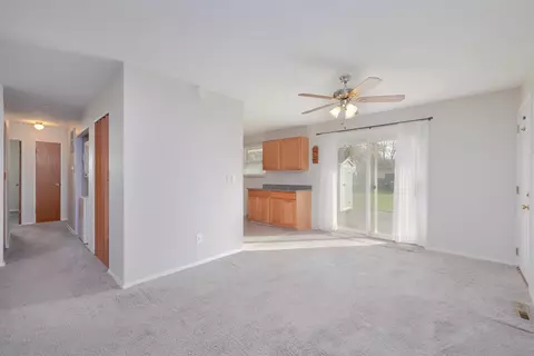 858 Glasgow Dr, Cincinnati, OH 45240 photo 7