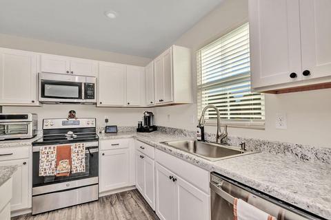 8891 Williamson Cir, Harrison, OH 45030 photo 14