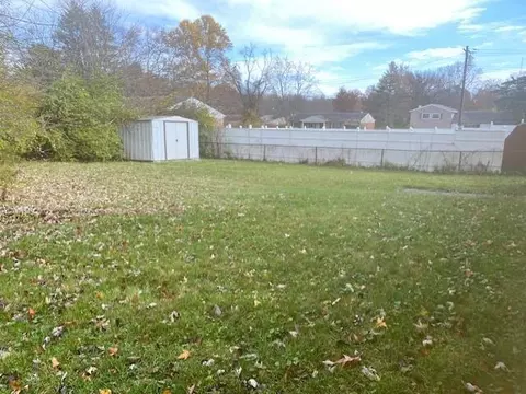 1438 Randomhill Rd, Cincinnati, OH 45231 photo 12