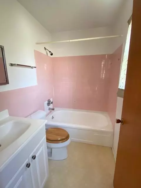 1438 Randomhill Rd, Cincinnati, OH 45231 photo 5