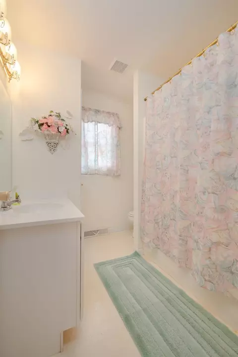 7460 Park Ave, Blanchester, OH 45107 photo 12