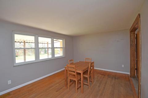 124 Willow Pl, Blanchester, OH 45107 photo 5