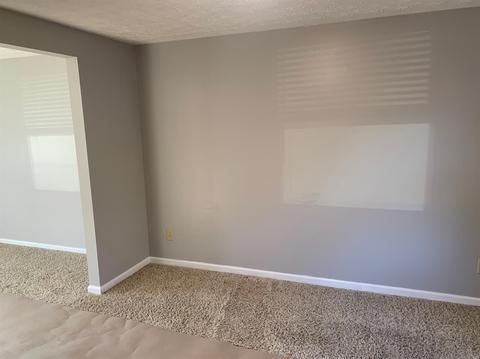 666 Holiday Dr, Cincinnati, OH 45245 photo 8