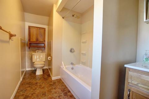 3930 Eastern Ave, Cincinnati, OH 45226 photo 9