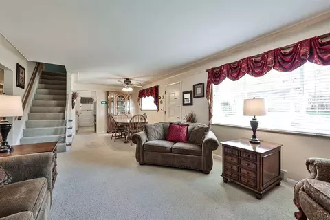 8793 Mockingbird Ln, Cincinnati, OH 45231 photo 5