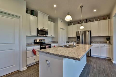 3950 Applegate Ct, Amelia, OH 45102 photo 4