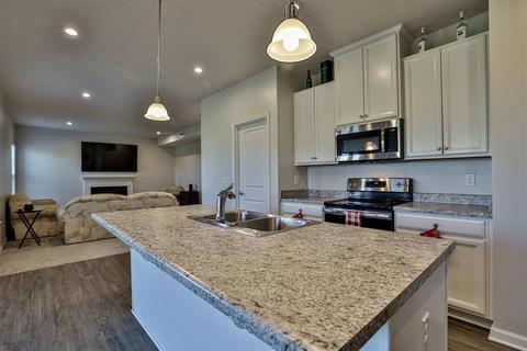 3950 Applegate Ct, Amelia, OH 45102 photo 6
