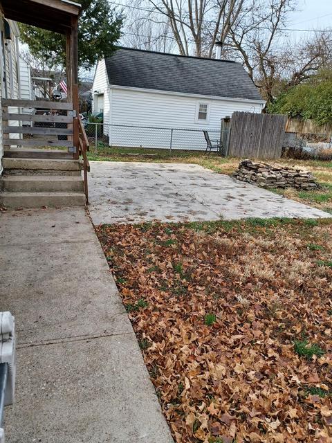 38 Red Bud Ln, Hamilton, OH 45013 photo 3