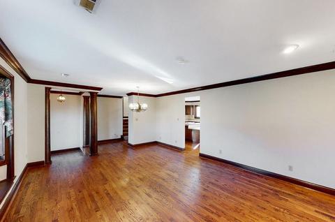 733 Buff Ct, Cincinnati, OH 45231 photo 3