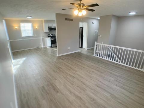 3381 Robinet Dr, Cincinnati, OH 45238 photo 5