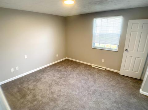 3381 Robinet Dr, Cincinnati, OH 45238 photo 7
