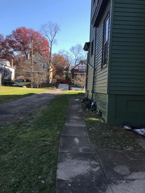 2875 Dirheim Ave, Cincinnati, OH 45211 photo 11
