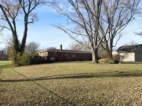 600 Dorgene Ln, Cincinnati, OH 45244 photo 3