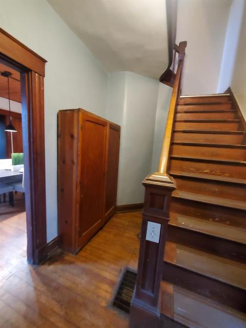 2142 Hatmaker St, Cincinnati, OH 45204 photo 4