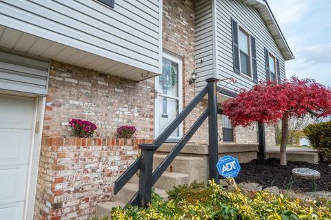 130 Trails End Dr, Monroe, OH 45050 photo 6
