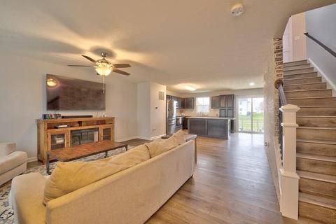 5038 Sullivans Ridge Dr, Morrow, OH 45152 photo 3