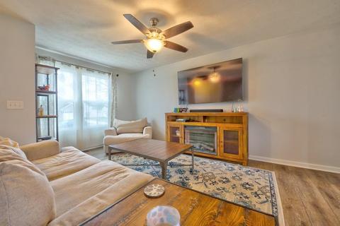 5038 Sullivans Ridge Dr, Morrow, OH 45152 photo 4