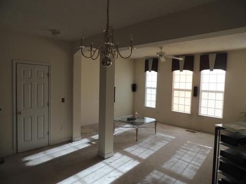 2422 Bluffcrest Ln, Cincinnati, OH 45238 photo 7