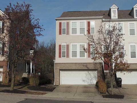2422 Bluffcrest Ln, Cincinnati, OH 45238 photo 3