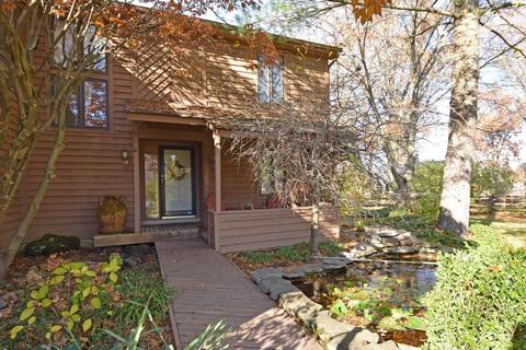 8875 Longbow Pl, Maineville, OH 45039 photo 2
