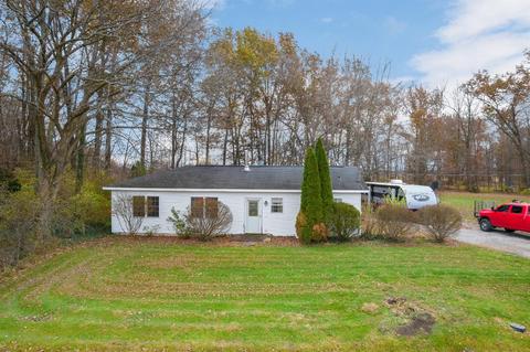 2044 Hunt Rd, Blanchester, OH 45107 photo 1