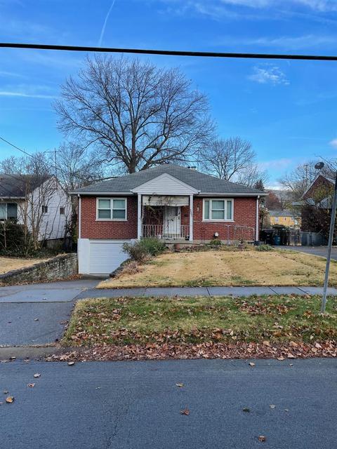 3354 Gerold Dr, Cincinnati, OH 45238 photo 4