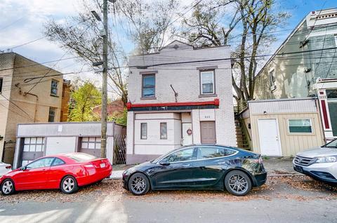 209 Emming St, Cincinnati, OH 45219 photo 1