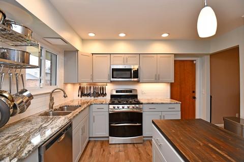 8575 Cavalier Dr, Cincinnati, OH 45231 photo 7