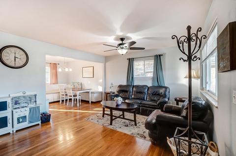299 Beechridge Dr, Cincinnati, OH 45216 photo 9