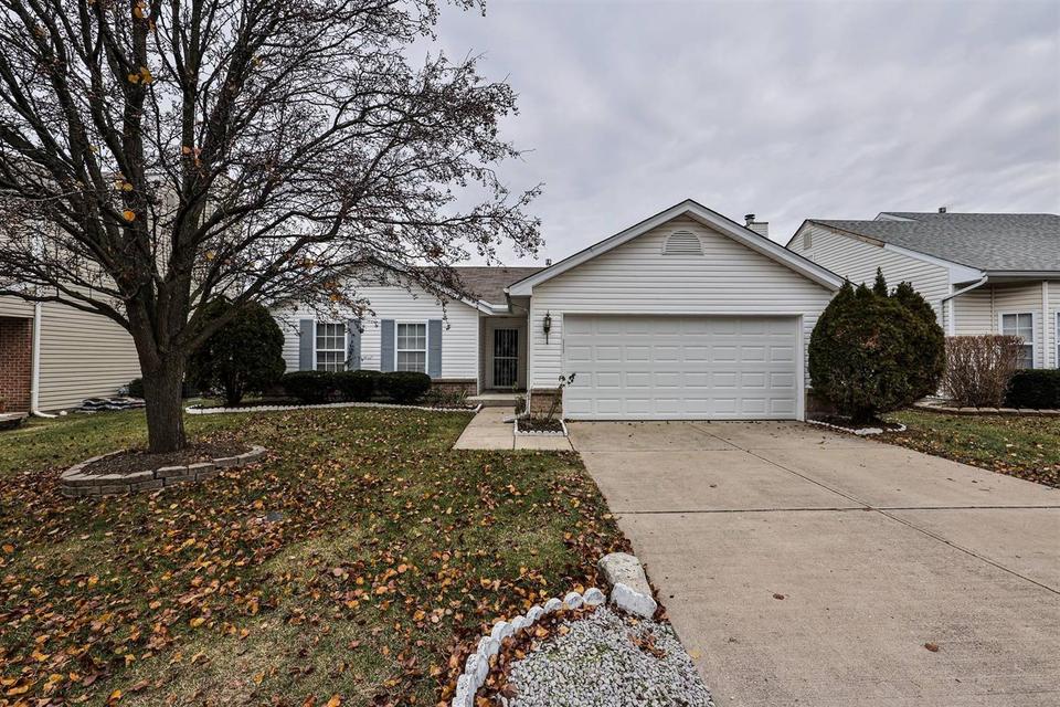 992 Holderness, Forest Park, OH 45240 22 Photos MLS 1724096 Movoto