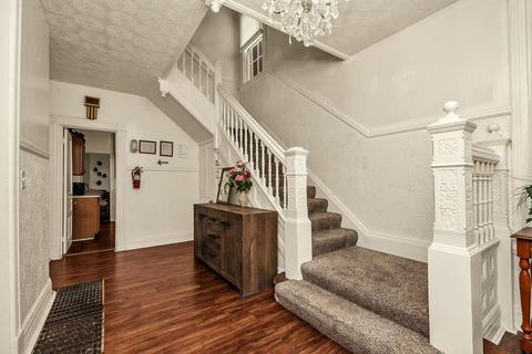 6129 Madison Rd, Cincinnati, OH 45227 photo 40