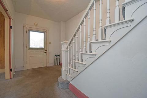 154 Fourth St, Williamsburg, OH 45176 photo 4