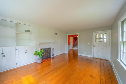 621 Compton Rd, Cincinnati, OH 45231 photo 3